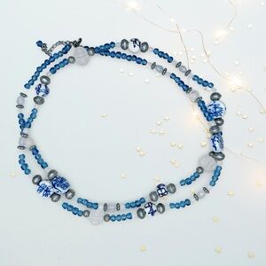 5129u. Blue and White Ceramic Necklace